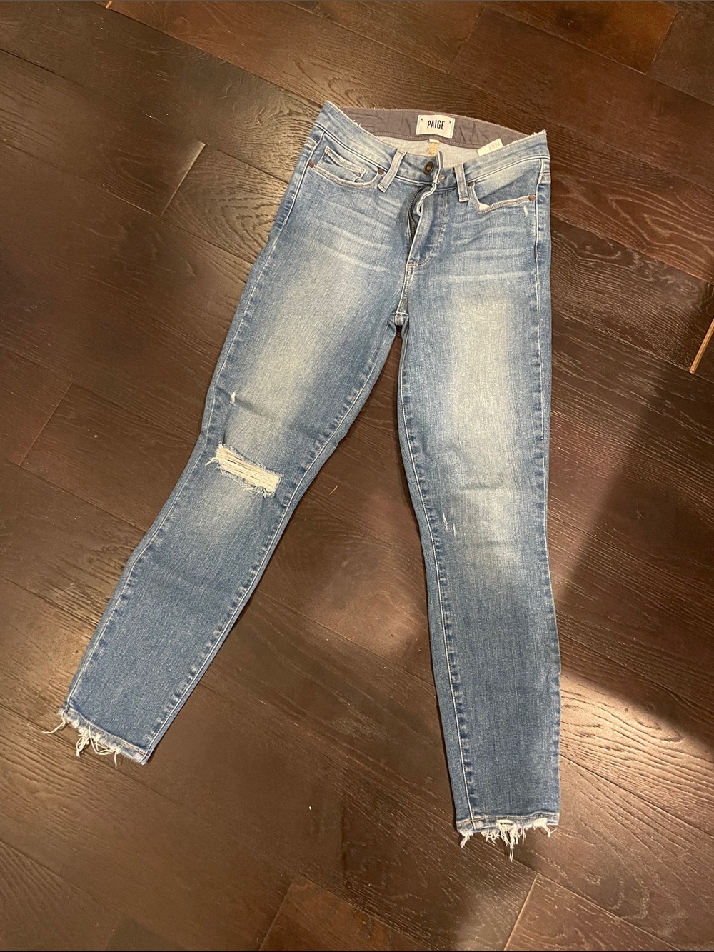 PAIGE Light Blue Skinny Jeans Hoxton Crop with Distressed Knee